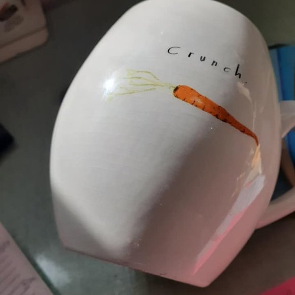 *Rae Dunn Artisan Collection Mug - Picture 4 of 5